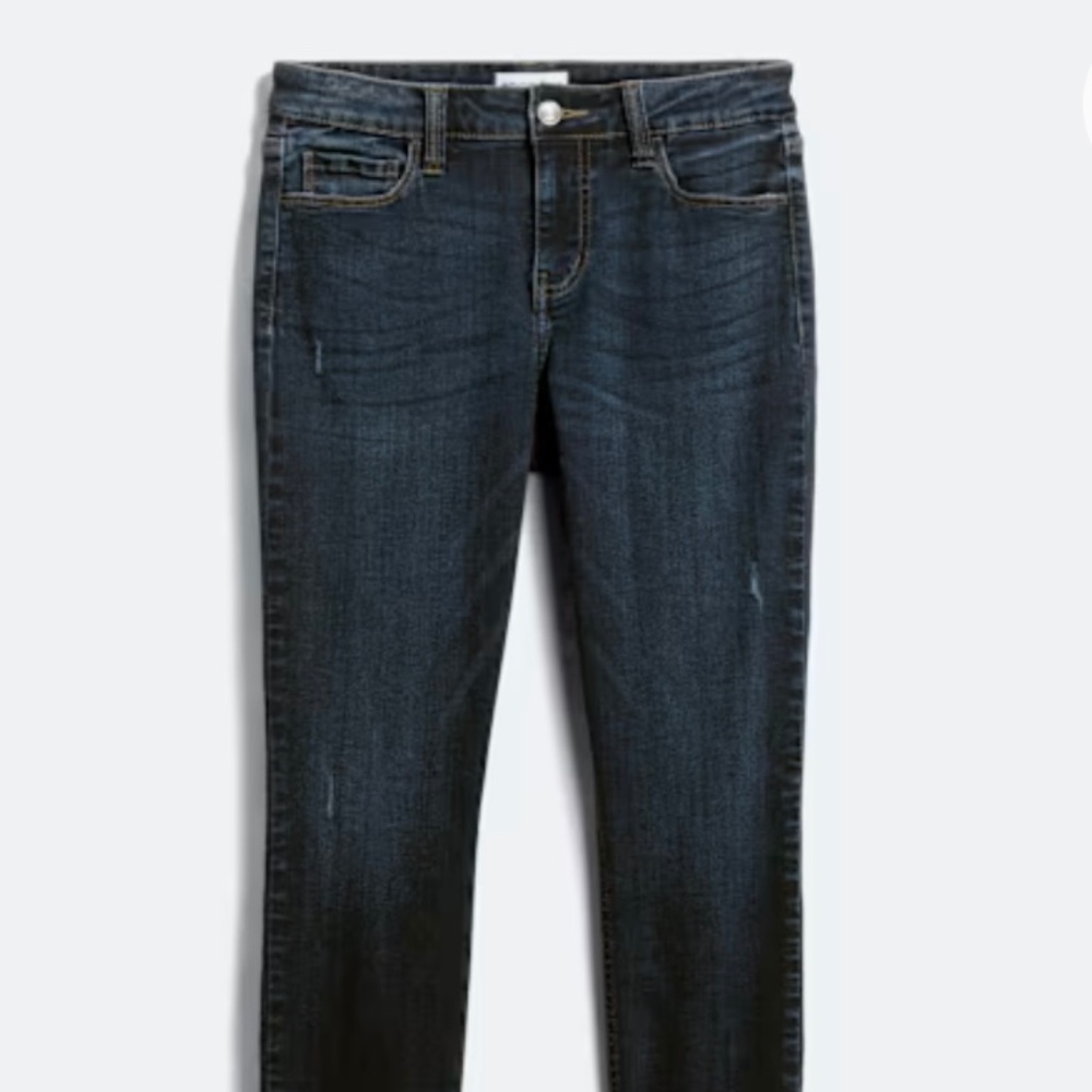 Studio Blue Jeans, lightly distressed